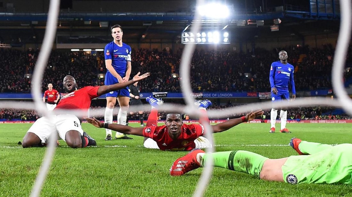 Paul Pogba mengantar Manchester United lolos ke perempatfinal Piala FA (Foto: Michael Regan/Getty Images)