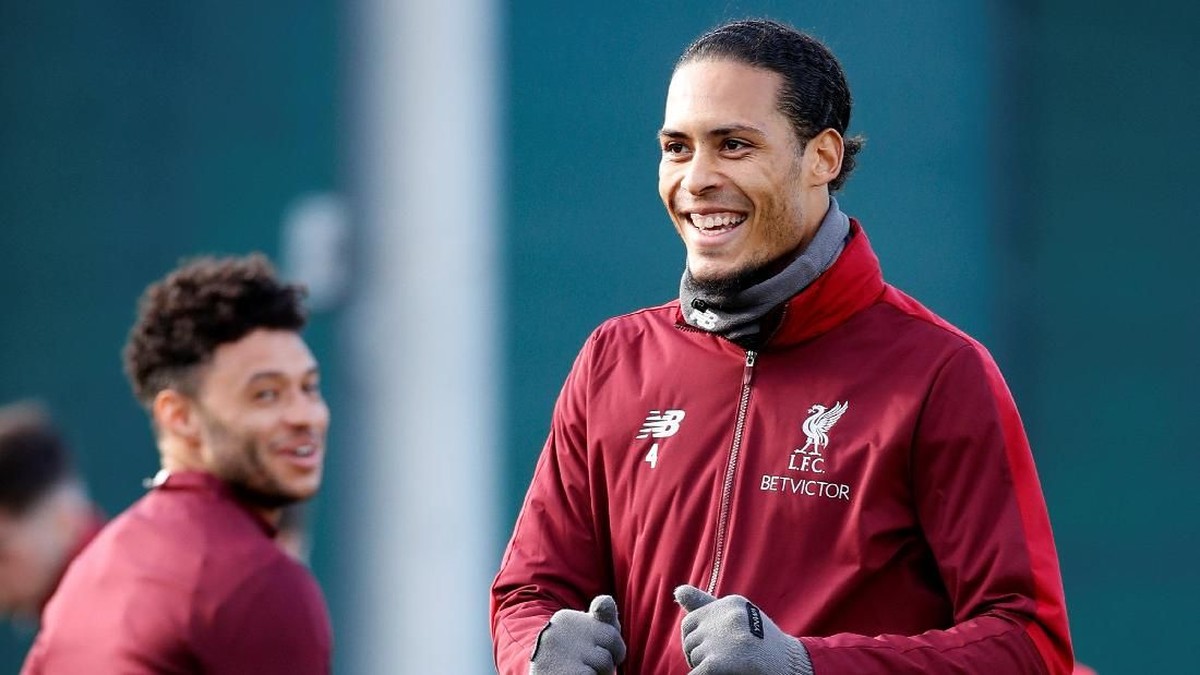 Virgil van Dijk saat ini tengah menyewa rumah milik Ole Gunnar Solskjaer (Foto: Carl Recine/Reuters)