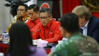 Selain itu, jelas Hasto, pertemuan ini menghasilkan kesepakatan dalam kerja sama di antara kedua partai tersebut. 