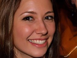 Hii... Wajah Orang-orang yang Tidak Pernah Ada