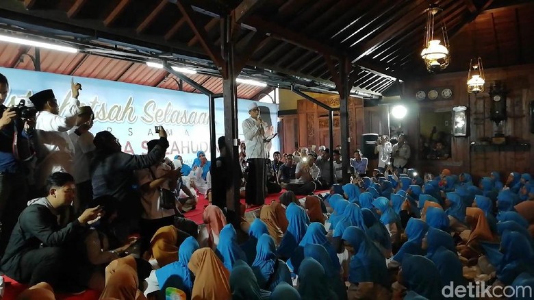 Ketemu Emak-emak, Sandiaga Dapat Amunisi untuk Debat Ketiga Ketemu Emak-emak, Sandiaga Dapat Amunisi untuk Debat Ketiga