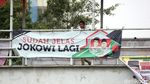 Jokowi-Prabowo Saling Balas Lewat Spanduk