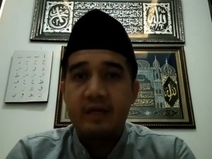 Video Permintaan Maaf Caleg PDIP soal Senam di Atas Sajadah