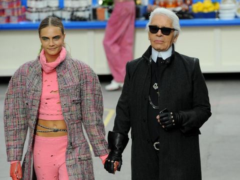 5 Kontroversi Karl Lagerfeld Semasa Hidup, Dress Al Quran hingga Anti Gemuk