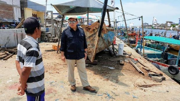Ada Apa dengan Tambak Lorok yang Didatangi Jokowi dan Fadli?