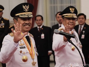 Jokowi Lantik Syamsuar-Edy Jadi Gubernur dan Wakil Gubernur Riau