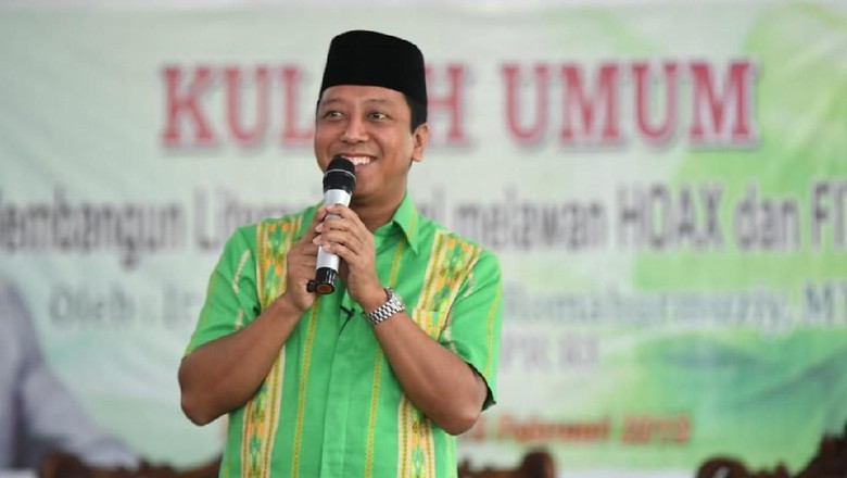 OTT Ketum PPP Romahurmuziy, PSI Ingatkan Pidato Grace Natalie OTT Ketum PPP Romahurmuziy, PSI Ingatkan Pidato Grace Natalie