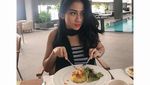 Santai Dibilang Pelakor, Bella Luna Selalu Punya Momen Seru Kulineran