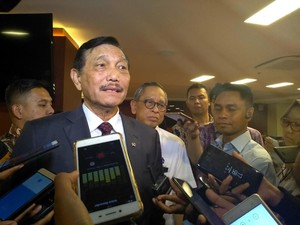 Luhut soal Tak Mudik Hanya Sebatas Imbauan: Pertimbangan Utamanya Ekonomi