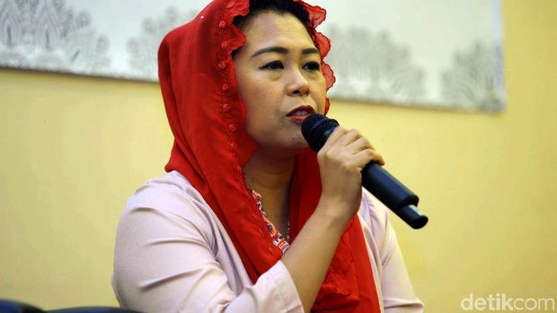 Yenny Wahid / 