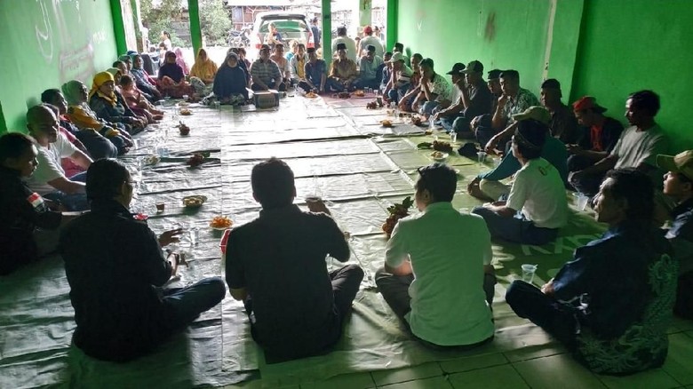 Relawan Jokowi Advokasi Warga Kp Baru Kosambi Perjuangkan Sertifikat Tanah Relawan Jokowi Advokasi Warga Kp Baru Kosambi Perjuangkan Sertifikat Tanah