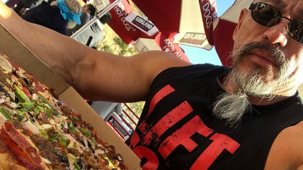 Ini Pola Makan Binaragawan 55 Tahun Master Roshi, Nhon Ly