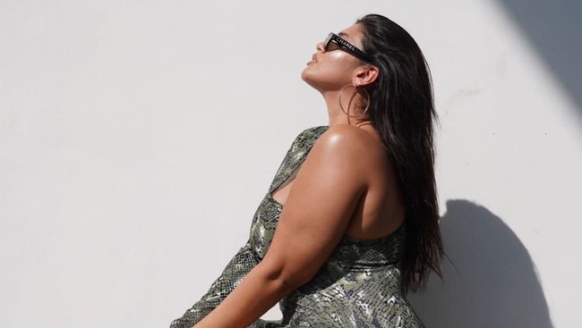 Namun lama kelamaan LaTecia mulai menerima bentuk tubuhnya. Meski banyak orang mengatakan mereka lebih suka tampilannya saat kurus, LaTecia mengaku senang dengan tubuhnya sekarang karena telah belajar mencintai diri sendiri. Dan hasilnya justru ia menemukan kesuksesan. Foto: Instagram @lateciat