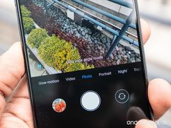 Melihat Xiaomi Mi 9 dan Edisi Battle Angel yang Transparan