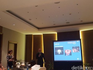 Paris Incar Banyak Turis Indonesia