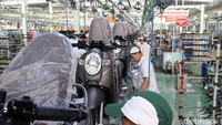 Harga BeAT memang bervariasi, termahalnya dijual seharga Rp 16.693.000. Kemudian ada model Scoopy yang dijual seharga Rp 18.943.000.  Foto: PT Astra Honda Motor