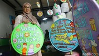 Kaleng bekas ini pun menjadi barang cantik yang bernilai jual tinggi.