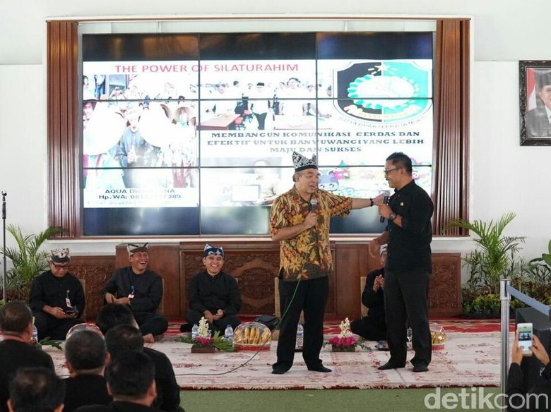 Ratusan ASN di Banyuwangi Dibekali Motivasi Jelang Purna Tugas Ratusan ASN di Banyuwangi Dibekali Motivasi Jelang Purna Tugas