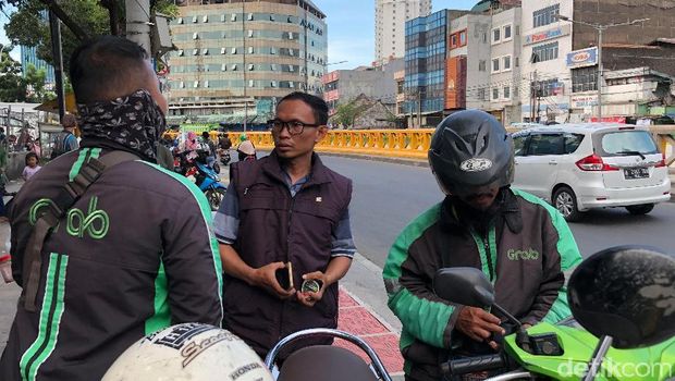 Suhandi, driver ojol yang jadi caleg DPR RI dari PKB