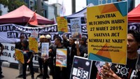 Aksi tersebut dilakukan guna menuntut agar pengelolaan aset publik pelabuhan petikemas terbesar di Indonesia, JICT, tidak diserahkan kembali ke Hutchison. Foto: dok. SP JICT