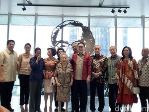 Tetes Air Mata Rini Kenang William Soeryadjaya di Menara Astra