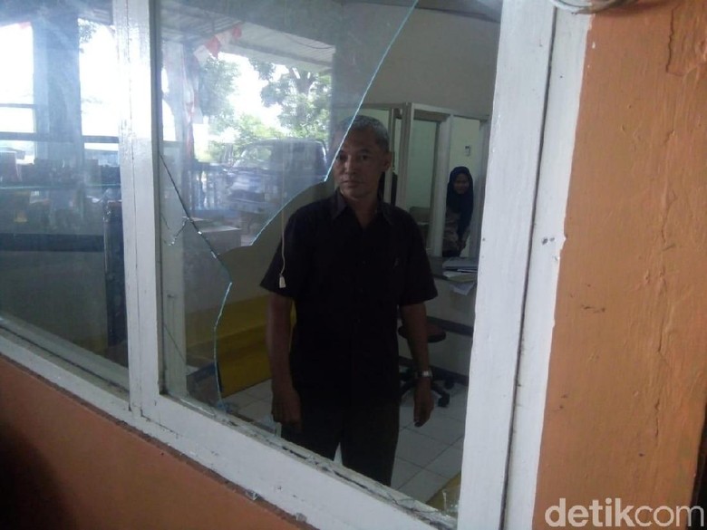 KUD di Lamongan Dibobol, Rp 15 Juta Raib KUD di Lamongan Dibobol, Rp 15 Juta Raib