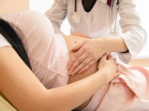 Perlukah Tindakan Kuret Saat Janin Tidak Berkembang?