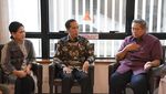 Momen Jokowi Jenguk Ani Yudhoyono dan Berbincang dengan SBY