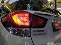 Biar Tak Kalah dengan Avanza, Honda Permak Tampang Mobilio