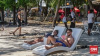 Jalur laut menjadi pilihan karena ketiadaan kursi komersial di pesawat Garuda dan Australia mengurangi separuh batas kedatangan. CNN Indonesia/Tiara Sutari