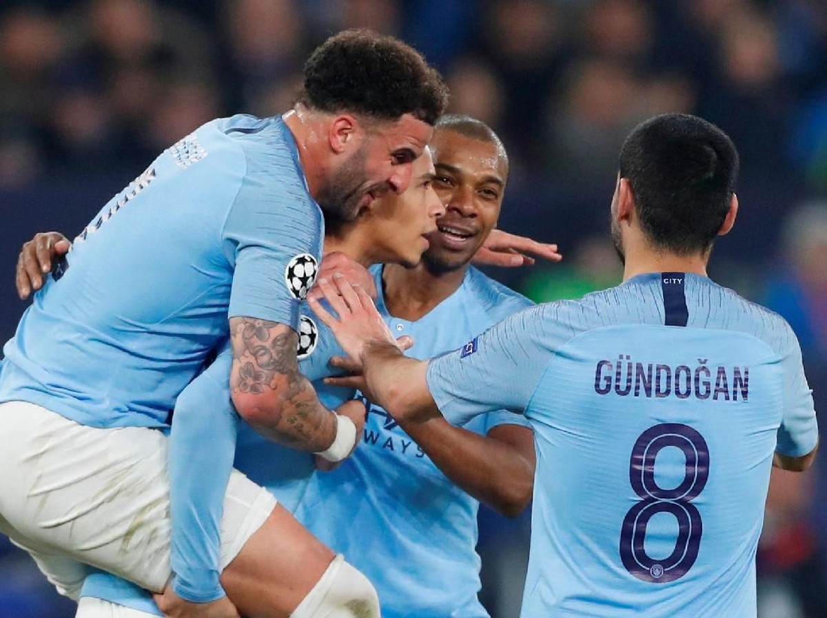 Manchester City merayakan gol Leroy Sane ke gawang Schalke 04 di Liga Champions, (Foto: Matthew Childs/Action Images via Reuters)