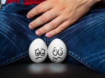 Horor! Kantung Buah Zakar Pria Ini Bengkak Bak Menggantung di Bawah Lutut