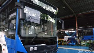 Bus Mayasari yang Kini Berseragam Transjakarta