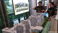 Rumah tapak Podomoro River View berada di lokasi strategis, tepat di exit Tol Cimanggis KM 19 sudah langsung masuk kawasan dan bebas macet. Kawasan ini dapat dicapai hanya dalam 30 menit dari Bandara Halim Perdanakusuma serta terintegrasi dengan Tol Jagorawi dan Tol Cijago. Istimewa