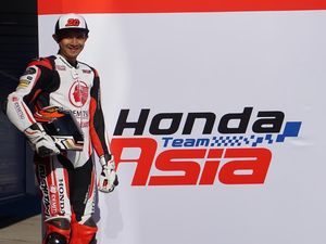 Dimas Ekky Naik Level
