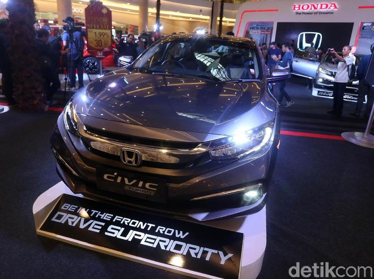 Dipermak, New Honda Civic Makin Sporty Banget