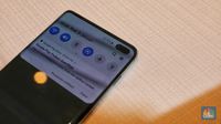 Tinggalkan China, Samsung Gratiskan Galaxy S10+ ke Karyawan