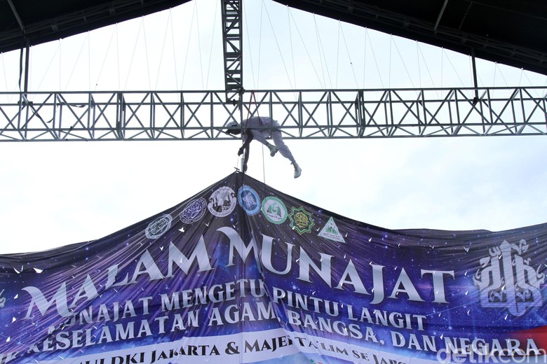 Alasan MUI DKI Tak Undang Maruf Amin: Kami Tak Undang Tokoh Politik Alasan MUI DKI Tak Undang Maruf Amin: Kami Tak Undang Tokoh Politik