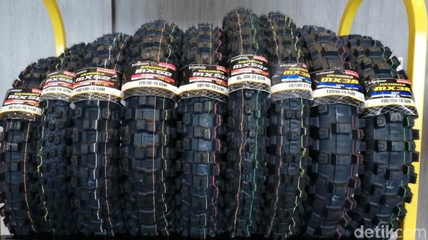 Ban Khusus Grasstrack dari Dunlop