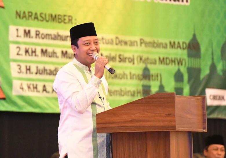 Rommy Ajak Alumni Pesantren Kempek Cirebon Menangkan Jokowi-Maruf Rommy Ajak Alumni Pesantren Kempek Cirebon Menangkan Jokowi-Maruf
