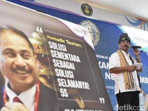 Menpar Sebut Lombok Masuk 3 Pulau Terindah di Dunia