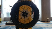 Jenis Grasstrack sendiri yang kini mulai kembali ramai digemari di Indonesia mendorong Dunlop untuk menghadirkan produk baru khusus untuk lintasan tersebut. Foto: Rizki Pratama/detikOto