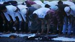 Potret Peserta Munajat 212 Salat Magrib Berjemaah