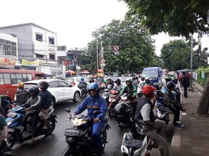 Melihat Kemacetan di Bekasi yang Disinggung Wali Kota Cilegon