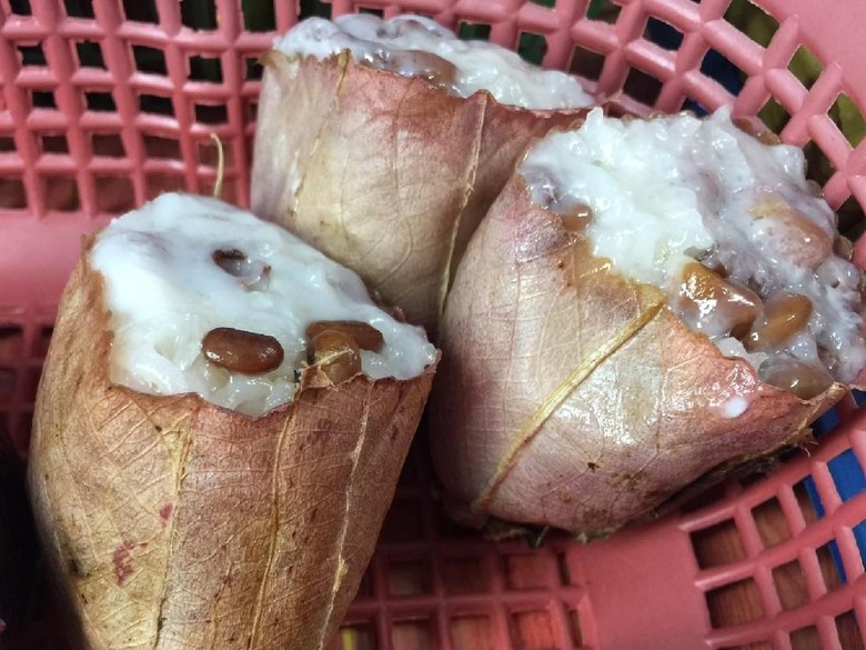 Si Kantong Semar yang Pulen Enak Khas Singkawang Si Kantong Semar yang Pulen Enak Khas Singkawang