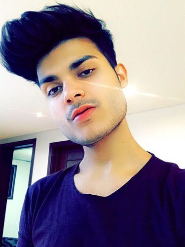 Siddhant Arora dikritik karena postingannya yang dianggap rasis