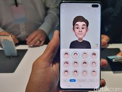 Menggenggam Samsung Galaxy S10 dan Galaxy S10+ yang Menawan