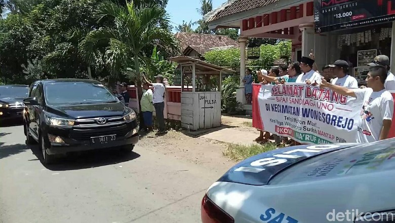 Selalu Disambut Relawan Jokowi, Sandiaga: Jangan Terprovokasi Selalu Disambut Relawan Jokowi, Sandiaga: Jangan Terprovokasi