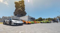 Berbagai tipe Lamborghini berkumpul dalam acara tersebut, diantaranya, Lamborghini Aventador, Perfomante, Murcielago, Huracan, Huracan Performante Spyder dan juga model terbarunya yaitu Lamborghini Urus. Istimewa/Dok. LCI Bali Giro.