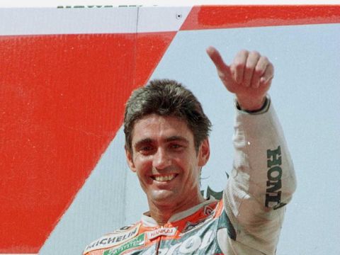 7 Apr 1996:  World Champion Mick Doohan leads second place rider Alex Barros and third Loris Capirossi at the 500cc Indonesian Motorcycle Grand Prix at Sentul, Jakarta.  Mandatory Credit: Mike Cooper/ALLSPORT